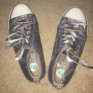 American eagle sparkly tennis shoes